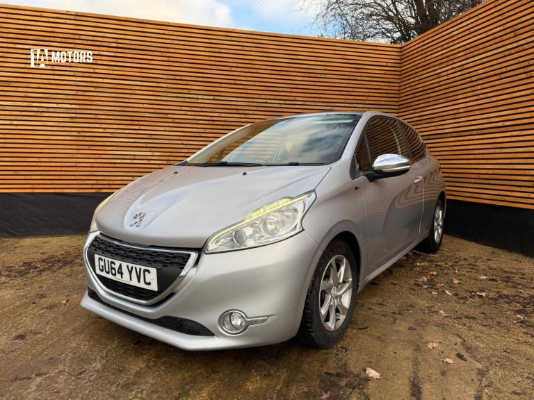 2014 Peugeot 208 1.2 VTi Style 3dr HATCHBACK PETROL Manual