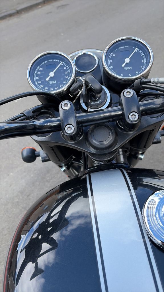 BSA, GOLD STAR, 2025, 652 (cc)