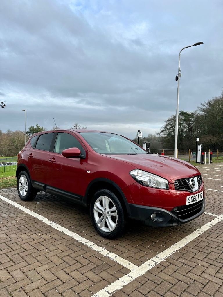 Nissan Qashqai 1.5 Diesel. Long M.O.T.  83k Miles