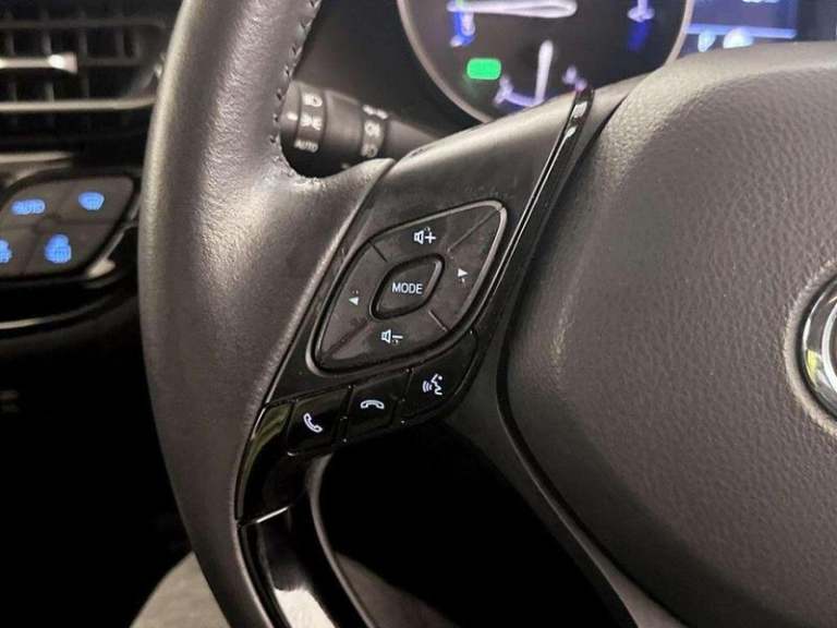 2022 Toyota C-HR 1.8 Hybrid Icon 5dr CVT HATCHBACK PETROL/ELECTRIC Automatic