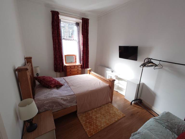 Double bedroom,  main  door spacious apartment  in  a Beautiful Victorian Period building. 