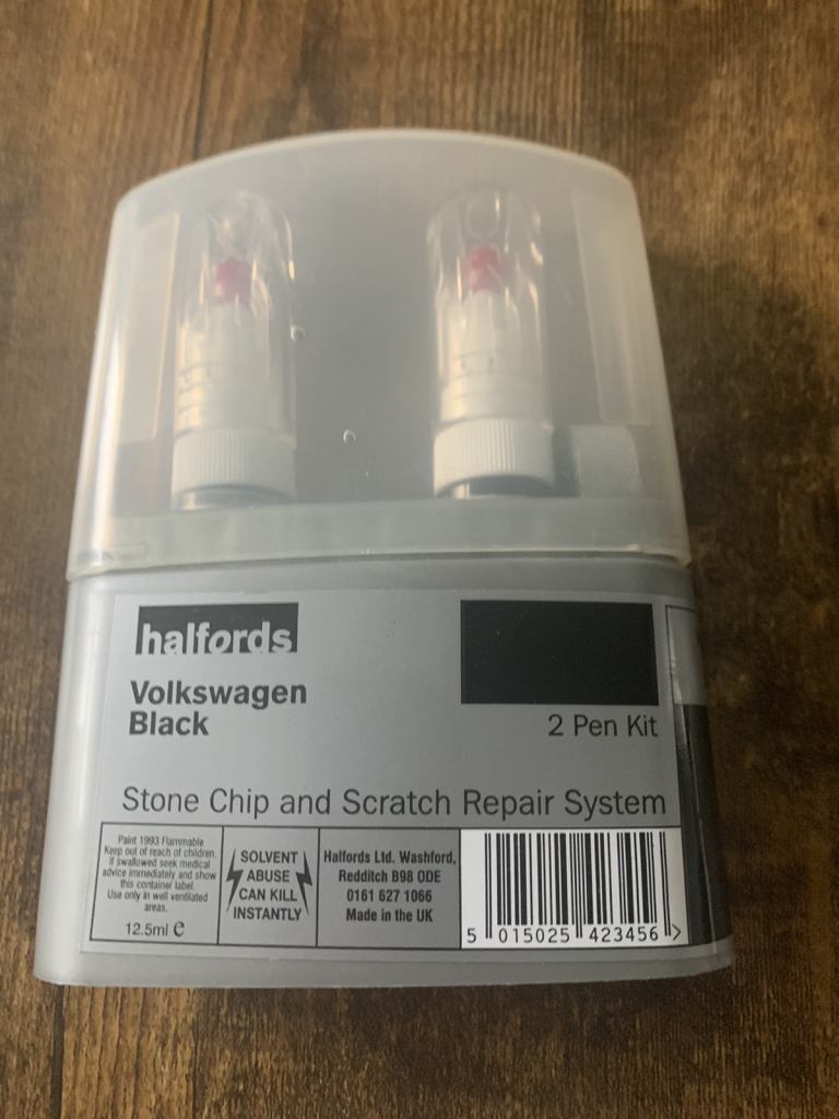 Halfords: VW Stone Chip and Scratch Repair System (black)