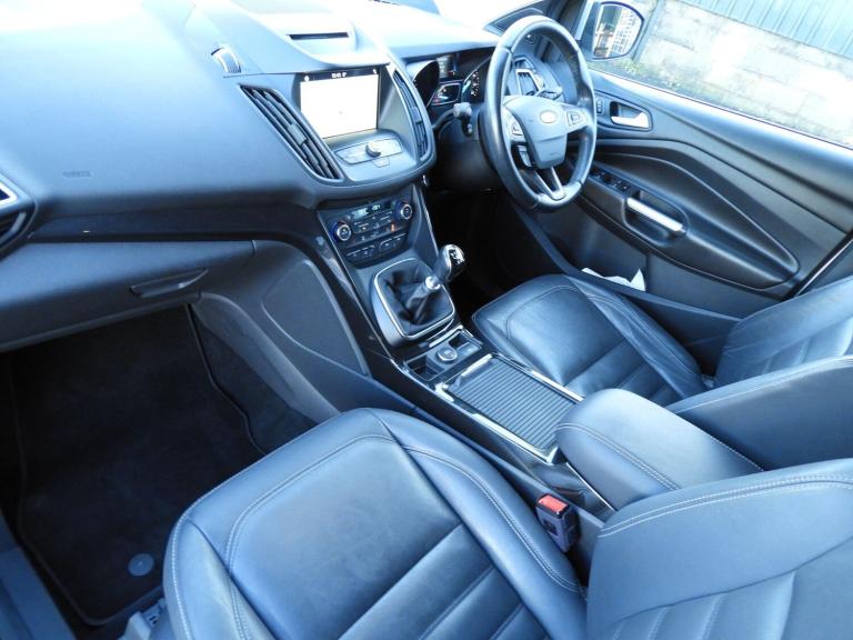 2017 Ford Kuga 2.0 TDCi Titanium X SUV 5dr Diesel Manual 2WD Euro 6 (s/s) (150 ps) HATCHBACK Dies...