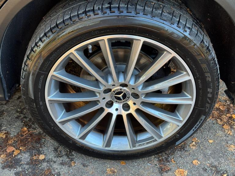 2019 Mercedes-Benz GLC 2.0 GLC250 AMG Line (Premium) SUV 5dr Petrol G-Tronic+ 4MATIC Euro 6 (s/s)...