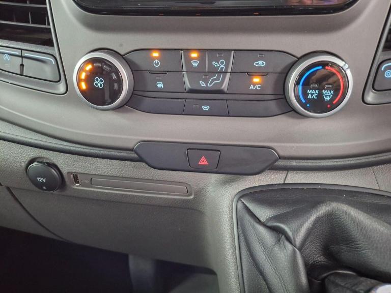 FORD TRANSIT CUSTOM 2.0 300 EcoBlue Trend L2 H1 Euro 6 5dr 2023