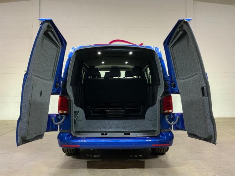 2024 Volkswagen Transporter 2.0 TDI Sportline Edition R Kombi Crew Van Diesel Manual