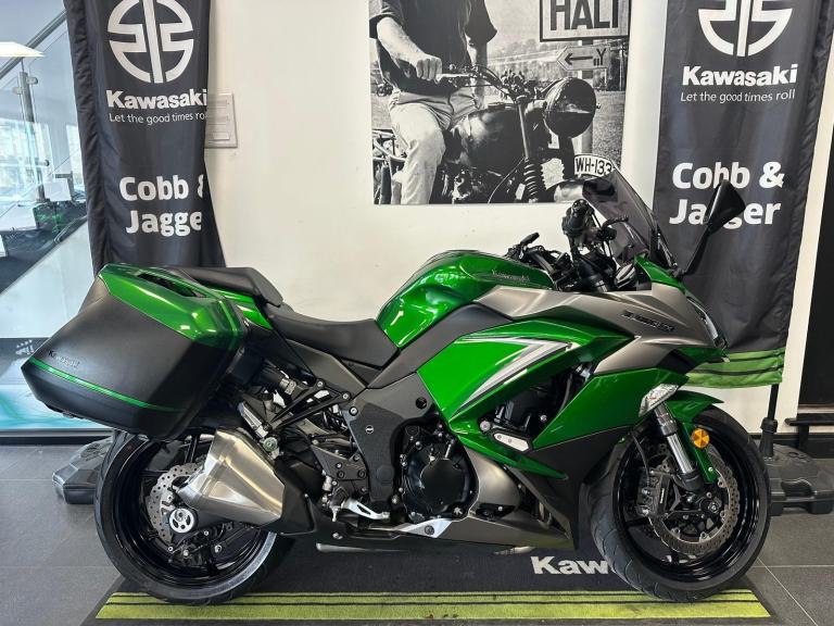 KAWASAKI Z1000 SX TOURING-PANNIERS-SAT NAV MOUNT-FRAME SLIDERS