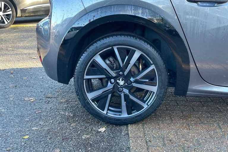 2022 Peugeot 208 1.2 PureTech GT Premium Hatchback 5dr Petrol Manual Euro 6 (s/s) (100 ps) Hatchb...
