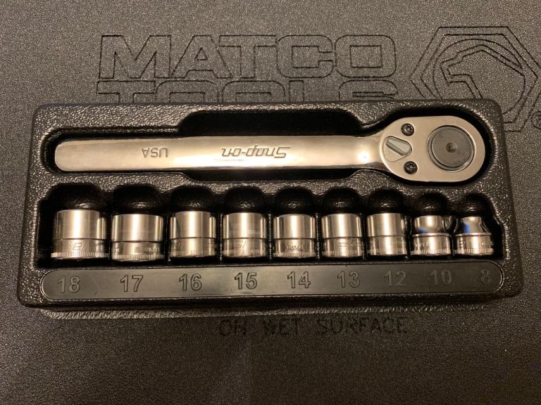Snap-on 10 pc 3/8" Drive Low-Profile Ratchet Socket Set (8-18mm)