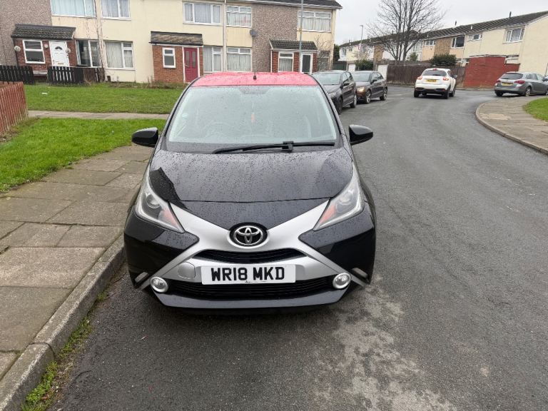 Toyota, AYGO, Hatchback, 2018, Manual, 998 (cc), 5 doors