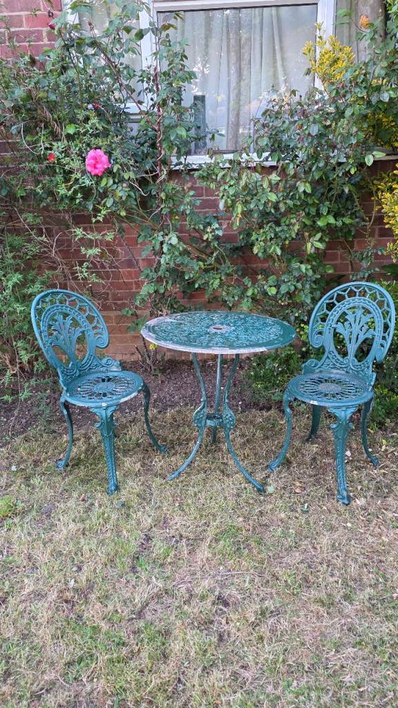 Cast aluminium three piece patio set Local delivery available