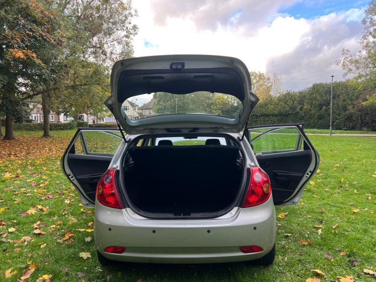 2008 Kia Ceed 1.6 SR 5dr Auto HATCHBACK Petrol Automatic