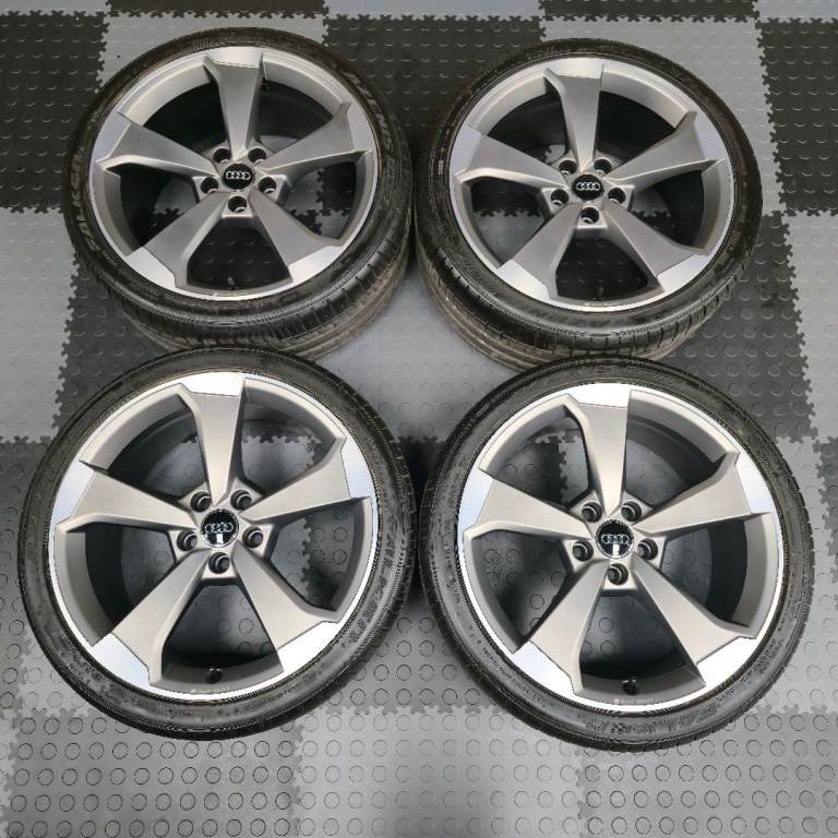 Genuine Audi Rotor 19" A4 S4 Alloy Wheels 8W0601025CG A5 S5 A6