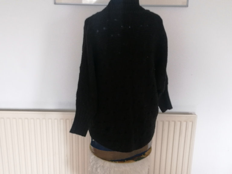 Vintage Y2K Designer MALENE BIRGER Cropped Cardigan. Ex Cond. Size : S / M 