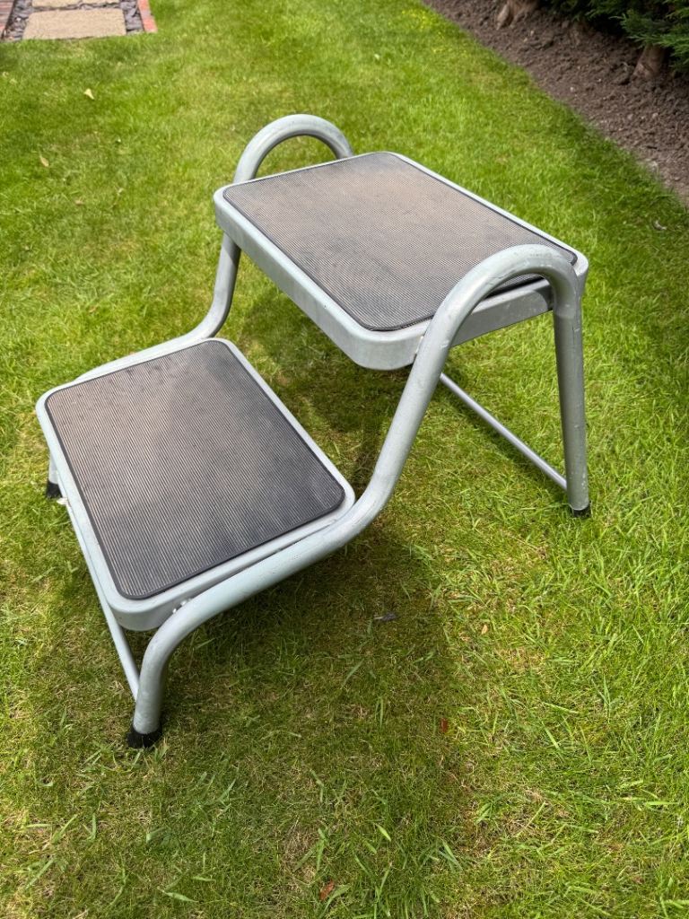 Double Caravan Step