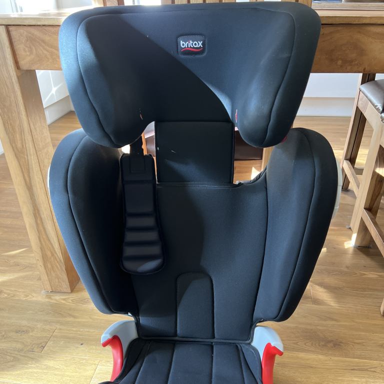 Britax Kidifix 2 XP SICT isofix car seat (children 15-36kg) 