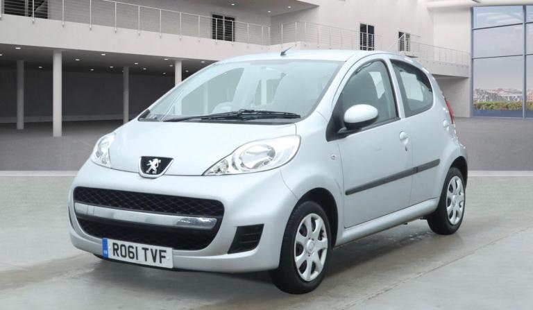 2011 Peugeot 107 1.0 Urban 5dr HATCHBACK Petrol Manual