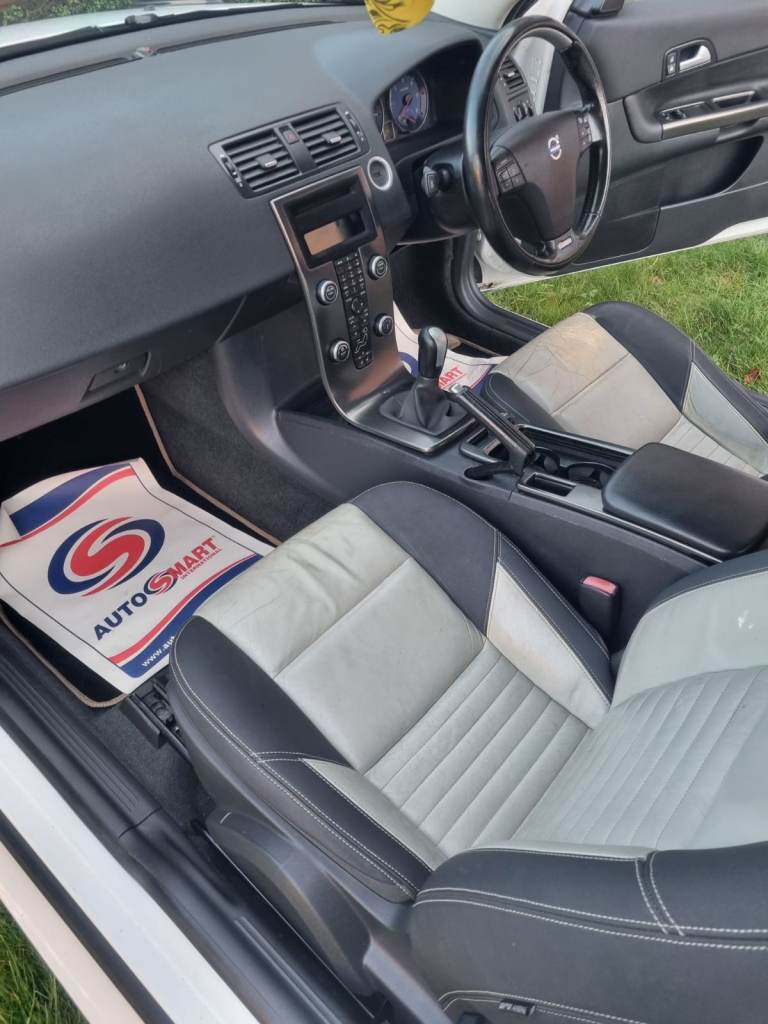 Volvo, C30, Hatchback, 2010, Manual, 1560 (cc), 3 doors