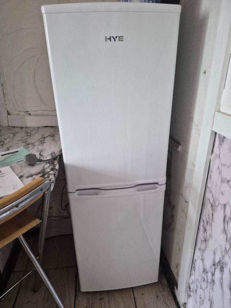 Basically new fridge freezer 