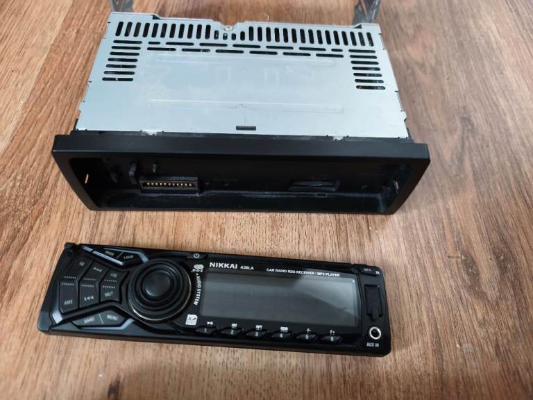 NIKKAI A36LA CAR RADIO RDS RECEIVER /MP3 PLAYER