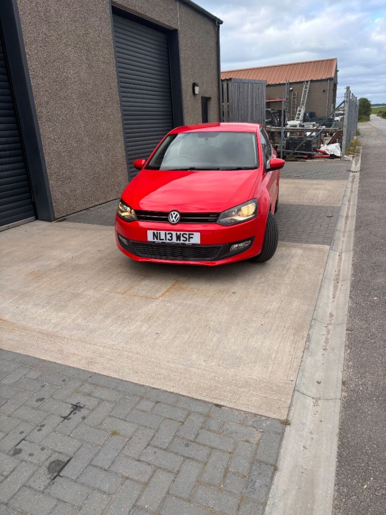 Volkswagen, POLO, Hatchback, 2013, Manual, 1198 (cc), 3 doors