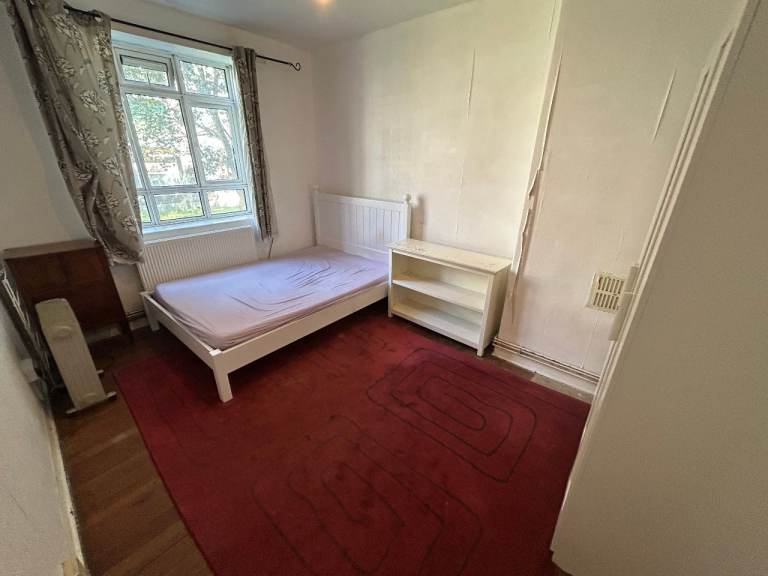 Two Double Rooms to Rent in White City, W12 7QN - All Bills Included, Couple Okay