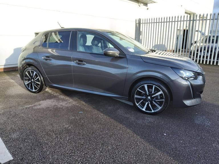 2020 Peugeot 208 1.2 PureTech Allure EAT Euro 6 (s/s) 5dr HATCHBACK Petrol Automatic