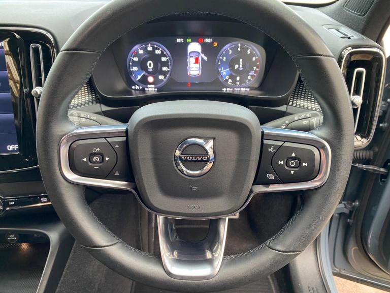 2021 Volvo XC40 2.0 B4 MHEV R-Design Auto Euro 6 (s/s) 5dr ESTATE Petrol/Electric Hybrid Automatic