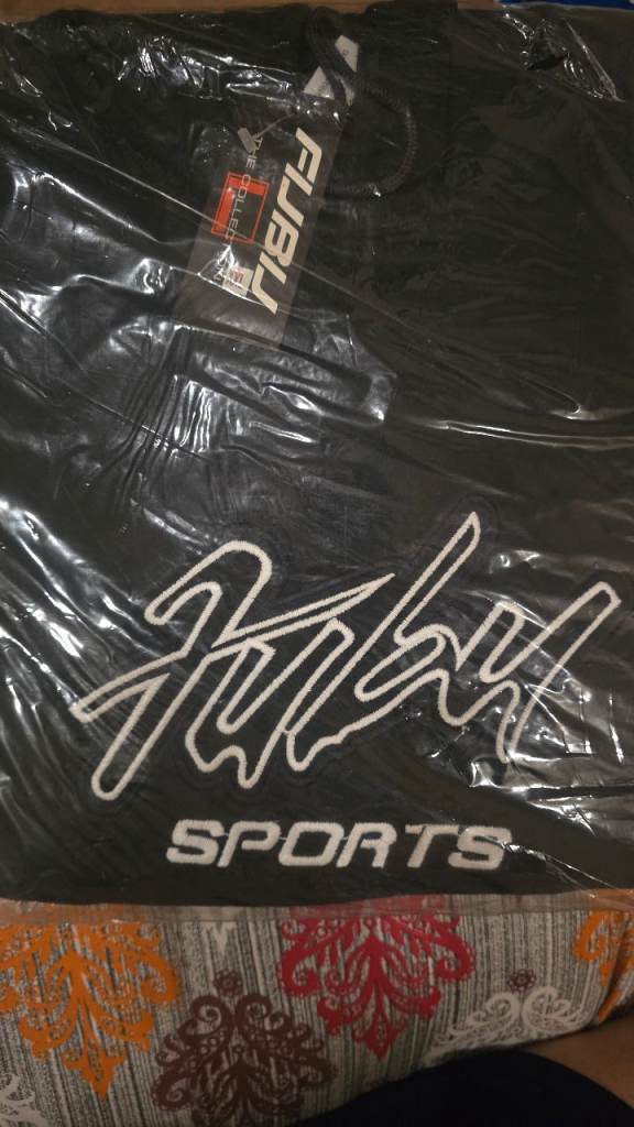 Fubu Sports Black hoodie T-Shirt – Brand New With Tags