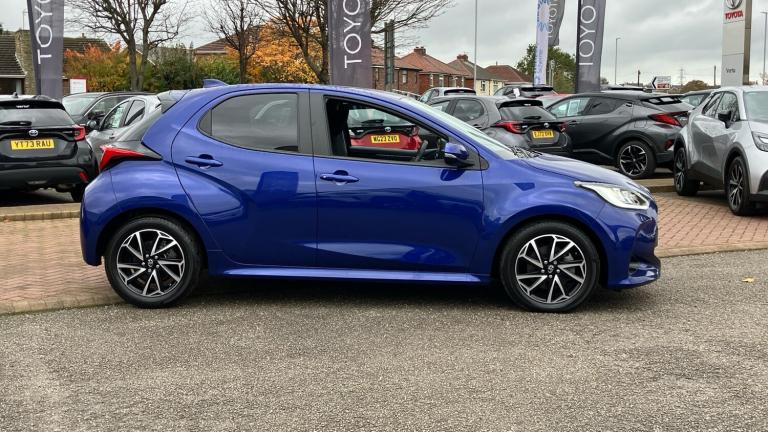2023 Toyota Yaris 1.5 Hybrid Design 5dr CVT Hybrid Hatchback Hatchback Hybrid Automatic