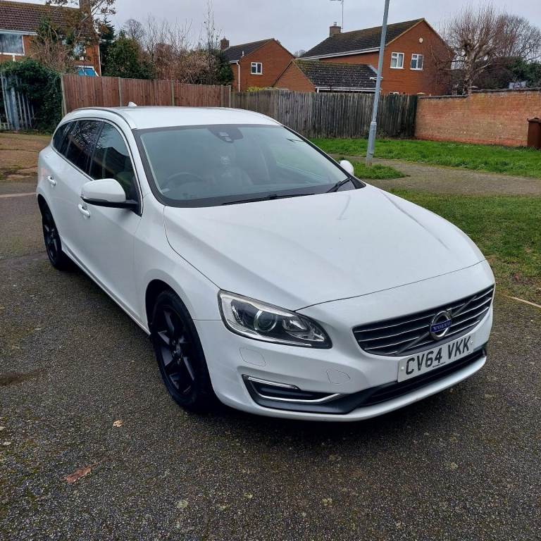 Volvo V60 SE Lux 1.6D 115bhp