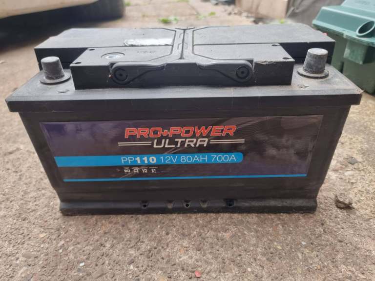 car battary big strong fully charged used can fit in your car