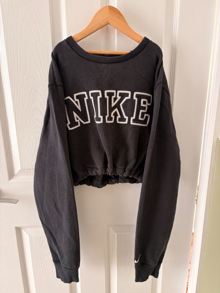 Vintage Nike reworked cropped sweatshirt 