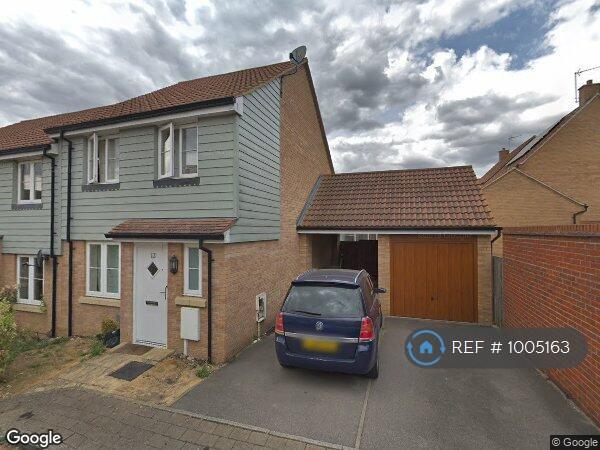 3 bedroom house in Davis Grove, Oxley Park, Milton Keynes, MK4 (3 bed) (#1005163)