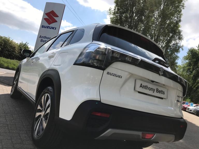 2025 Suzuki SX4 S-Cross 1.4 Boosterjet 48V Hybrid Ultra ALLGRIP 5dr Hatchback Petrol Manual