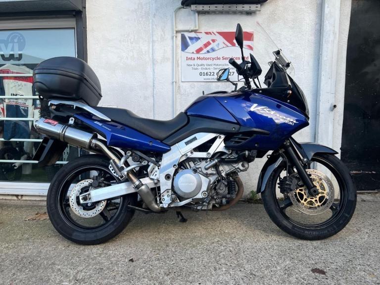 SUZUKI DL1000 VSTROM ADVENTURE BIKE VTWIN