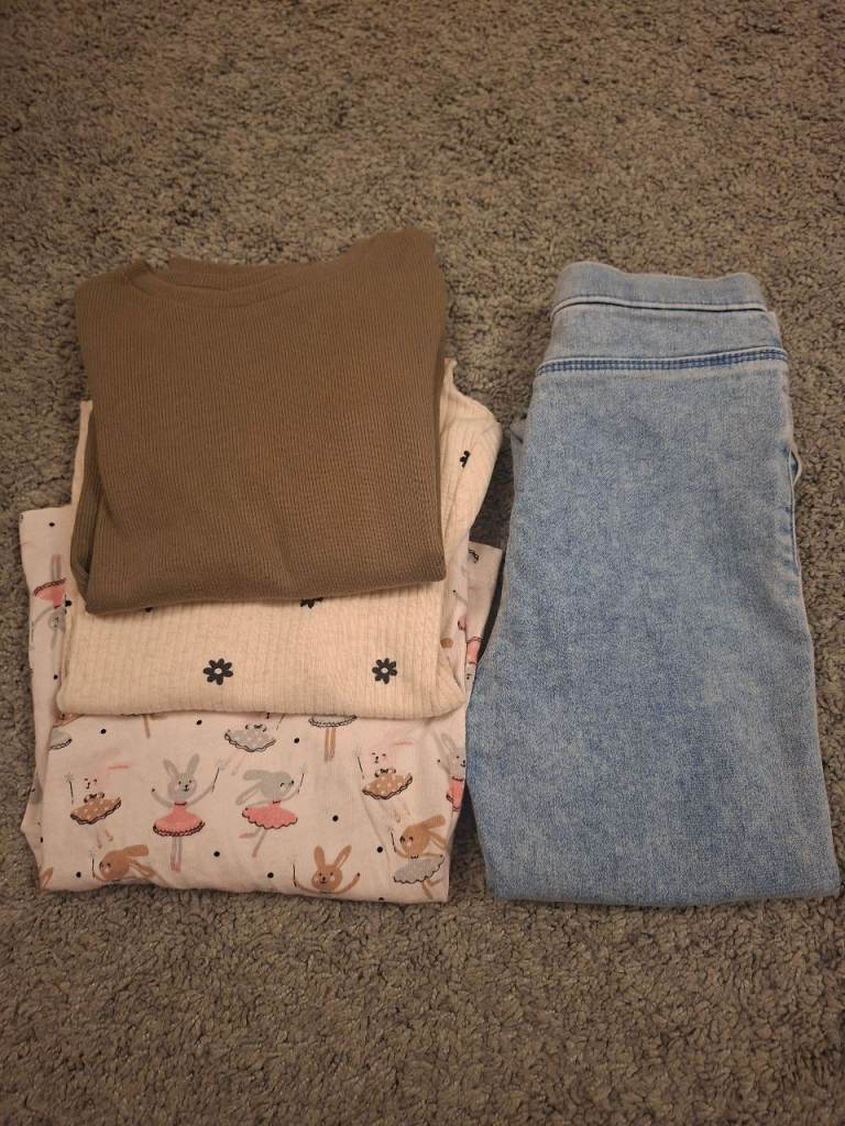 image for Girls clothes age 6-7yrs