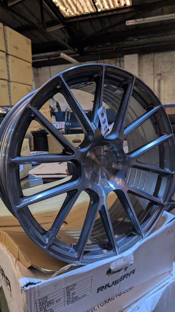 22" RIVIERA RF104 Alloys (GUNMETAL) Fits AUDI Q SERIES 