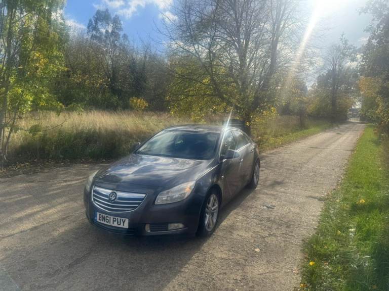 Vauxhall, INSIGNIA, Hatchback, 2011, Manual, 1956 (cc), 5 doors