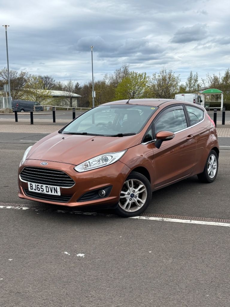 Ford, FIESTA, Hatchback, 2015, Manual, 1241 (cc), 3 doors