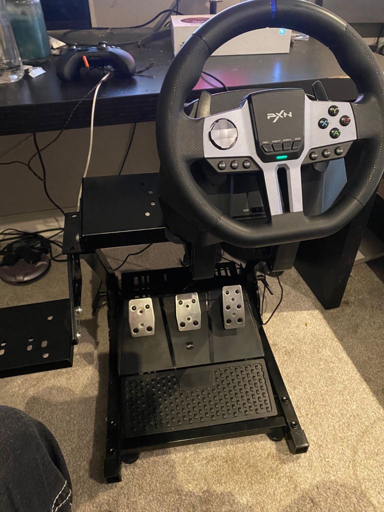 PXN steering wheel and foot pedals with adjustable stand 
