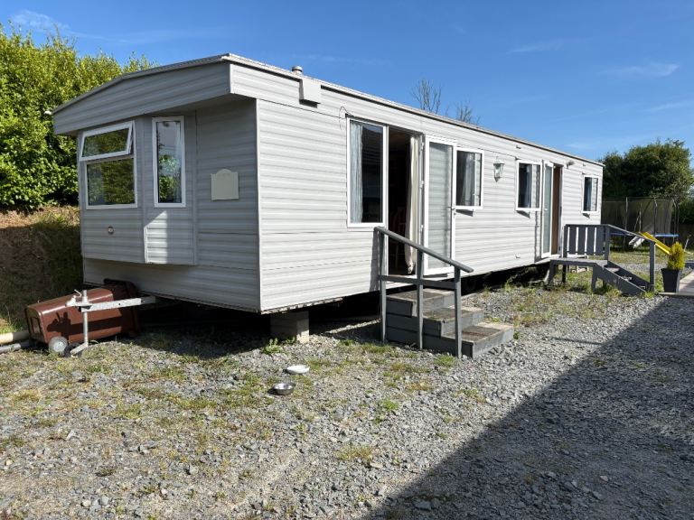 Mobile home 