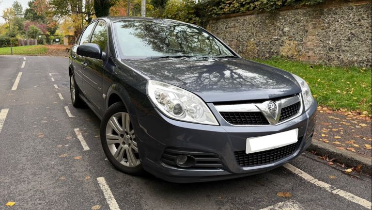 2009 VAUXHALL VECTRA - LOW MILES 59K - ******CMBELT WATER PUMP CHANGED ******