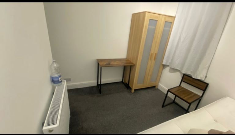 Single Room-Near Watford Hospital