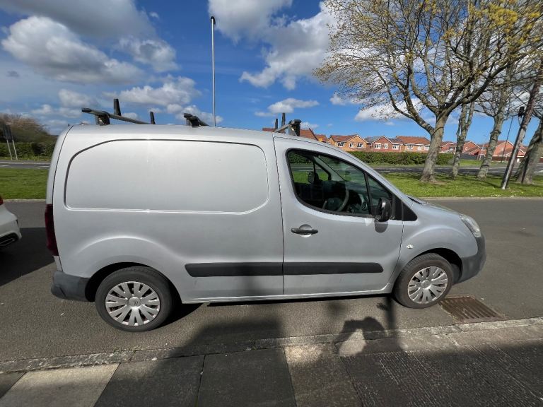  66 plate Citroen BERLINGO