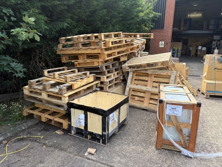 Large Quantity of Used Wooden Pallets and Crates