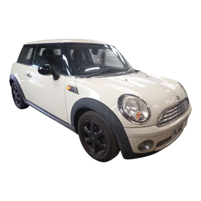 MINI HATCH ONE R56 – BREAKING FOR SPARES / PARTS