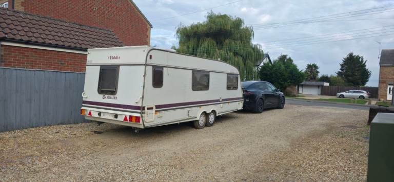 Elddis Crusader 3-Berth Towable Caravan – Ideal Site Accommodation / Temporary Living