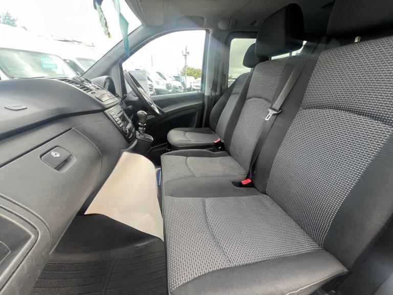 2013 Mercedes-Benz Vito 113CDI BlueEFFICIENCY Window Van PANEL VAN Diesel Manual