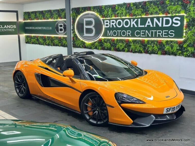 McLaren 570s V8 SSG [6X MCLAREN SERVICES]